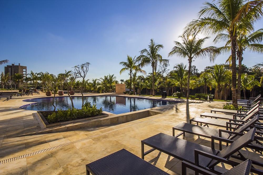 Celebration Resort Olimpia By Hot Beach Exterior photo The swimming pool at the resort