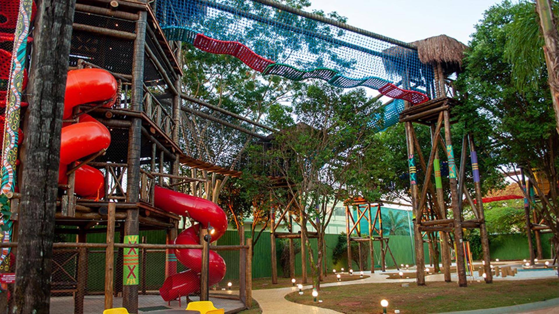 Celebration Resort Olimpia By Hot Beach Exterior photo Adventure Playground